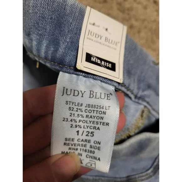 Judy Blue Light Wash Mid Rise Pull On Skinny Fit Jegging Jeans, size 25, NWT - Picture 5 of 5